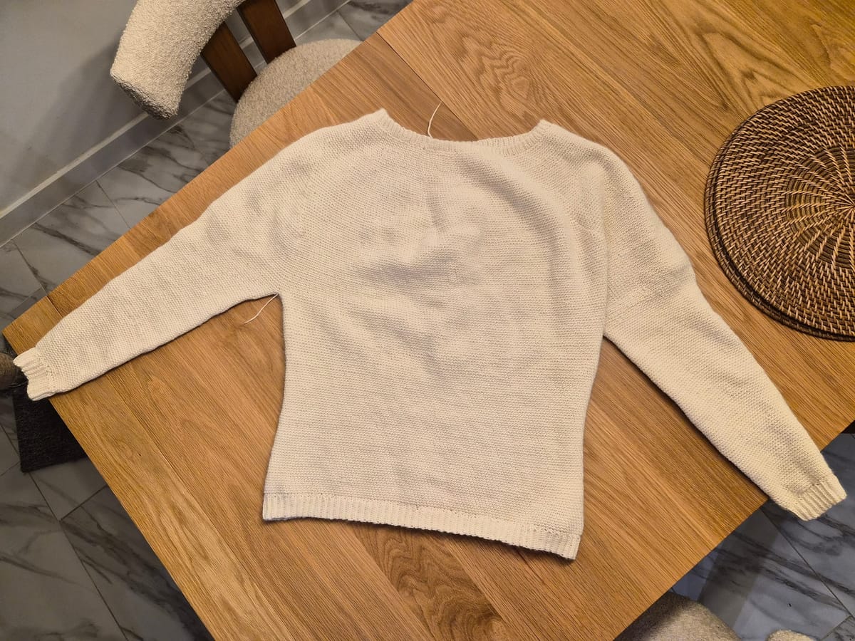 I FINISHED THE SWEATER!!!